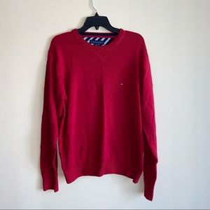 NWOT Tommy Hilfiger Crewneck sweater